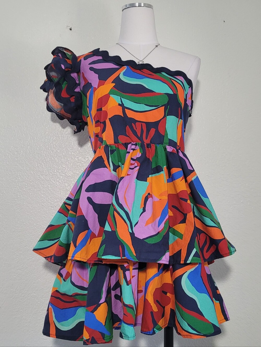 Living Loud Navy Blue Abstract One-Shoulder Ruffled Tiered Mini Dress Sz Medium